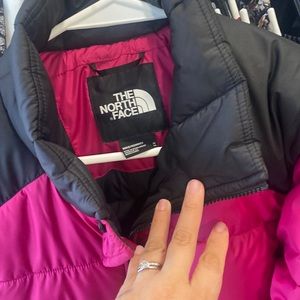 NWOT NORTH FACE PUFFER MENS SIZE M